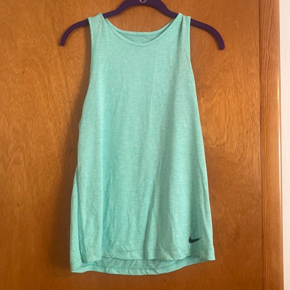 Nike Tops - Nike Dry Fit tank